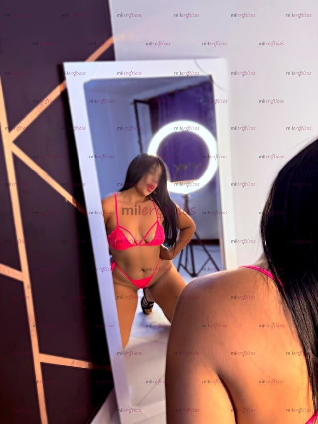 FOTOS DE PREPAGO VIP ,UNA EXQUISITA ARRECHA CALIENTE Y FOGOSA !!!
