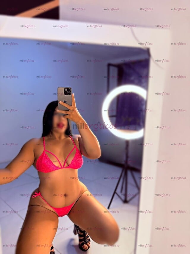 FOTOS DE PREPAGO VIP ,UNA EXQUISITA ARRECHA CALIENTE Y FOGOSA !!!