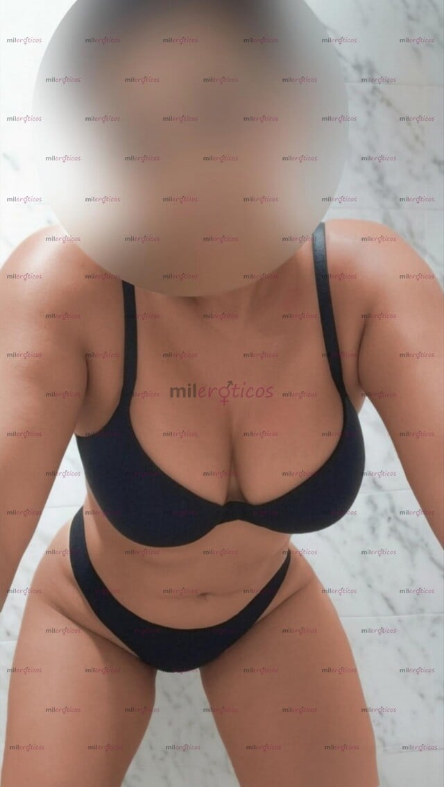 FOTOS DE SENSUALIDAD Y PLACER, SOY CAMILA... UNA MUJER COMPLACIENTE, CURVY Y SEXY!!!