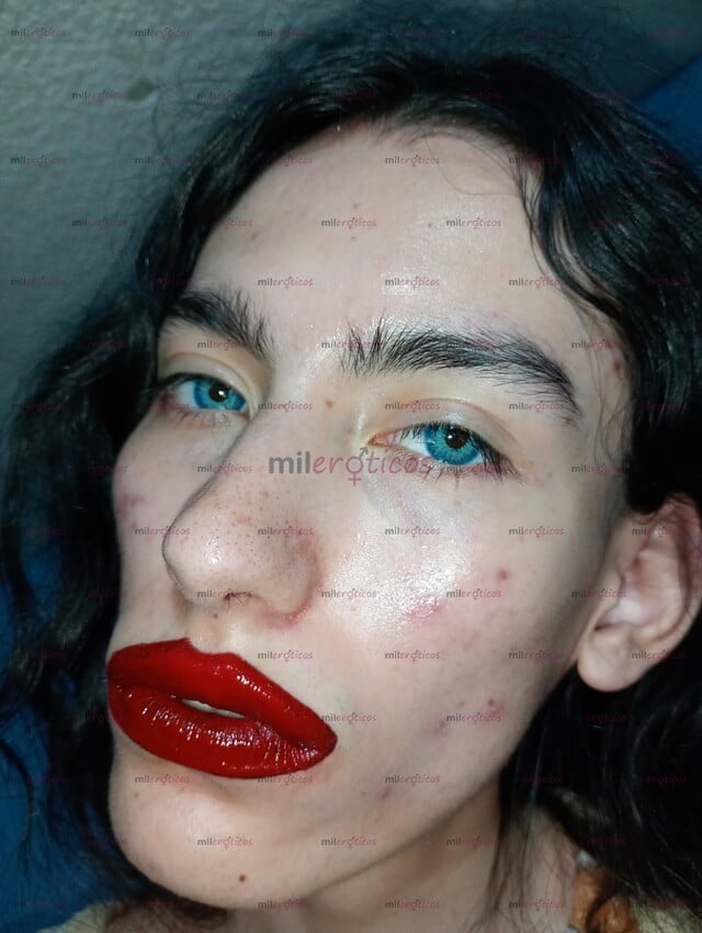 FOTOS DE 21 AÑOS DE EDAD. ESTOY DISPONIBLE CON TOTAL DISCRECIÓN Y LAS GANAS DE IR A MOTEL