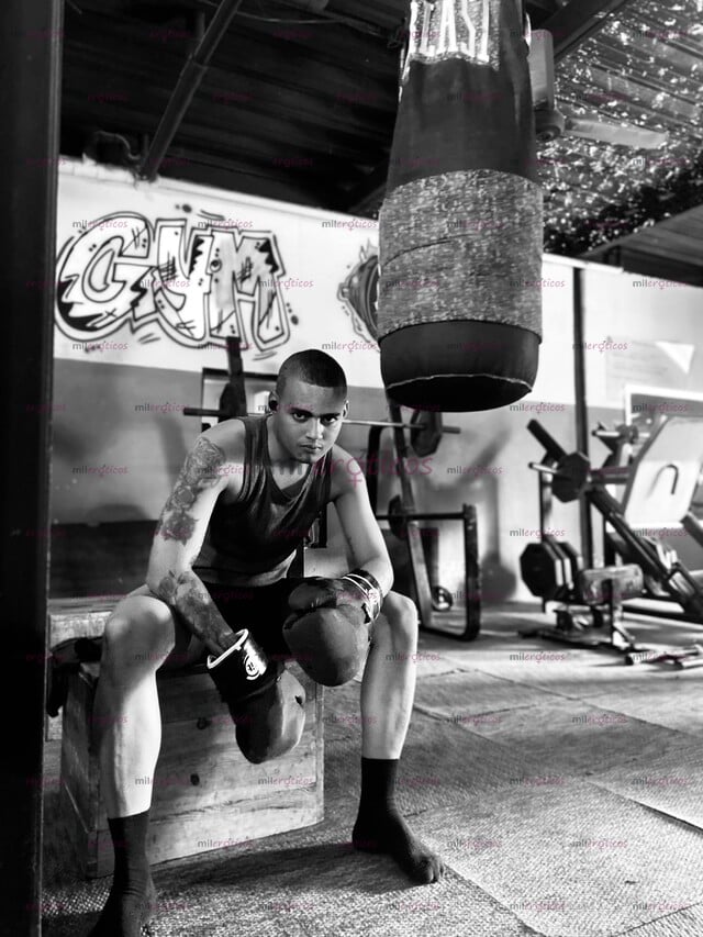 FOTOS DE EXMILITAR, DEPORTISTA Y ATLETA DE ALTO RENDIMIENTO
