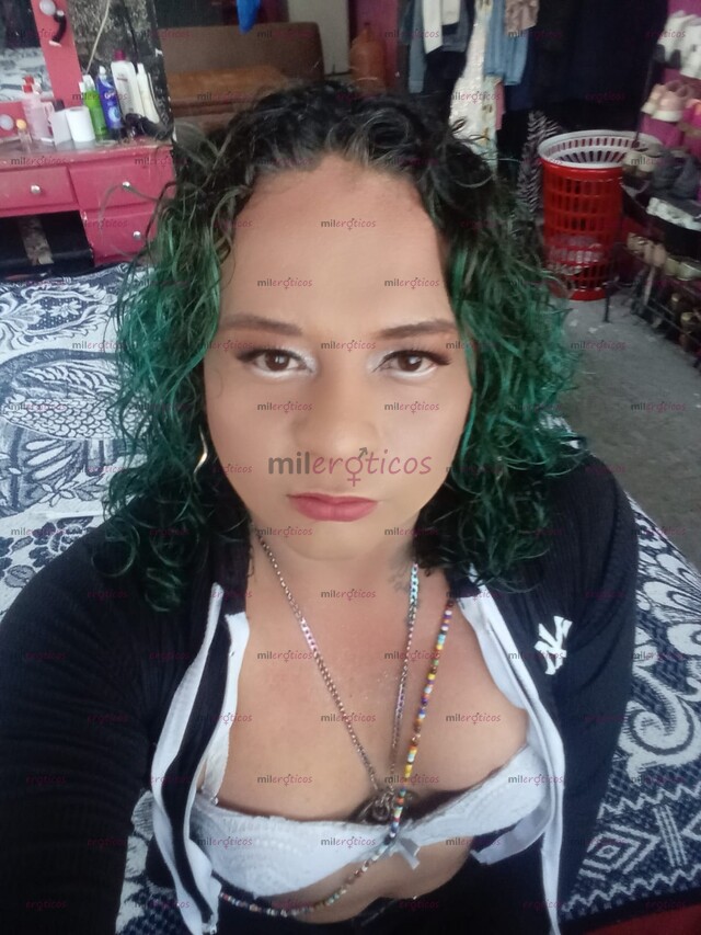FOTOS DE TOTALMENTE CACHONDA ATREVETE A PROBAR ALGO DIFERENTE