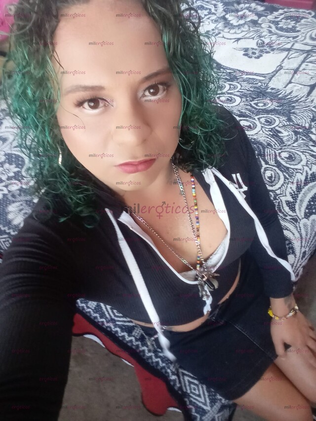 FOTOS DE TOTALMENTE CACHONDA ATREVETE A PROBAR ALGO DIFERENTE