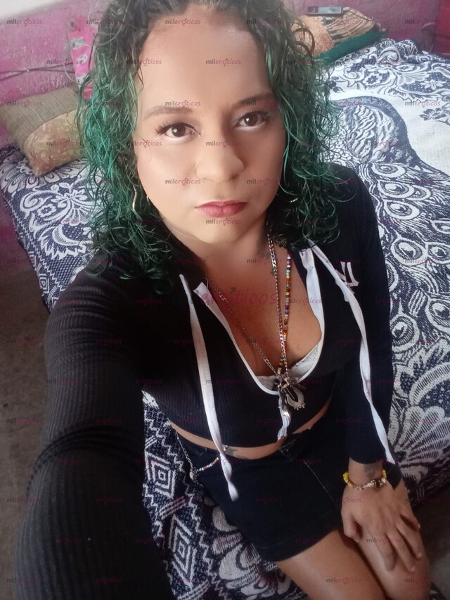 FOTOS DE TOTALMENTE CACHONDA ATREVETE A PROBAR ALGO DIFERENTE