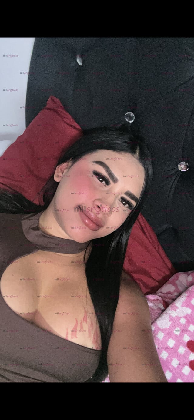 FOTOS DE LLEGO PARA TI UNA POLLITA MUY,CALIENTE Y ARRECHITA CON UNA VAGINA ESTREACHITA
