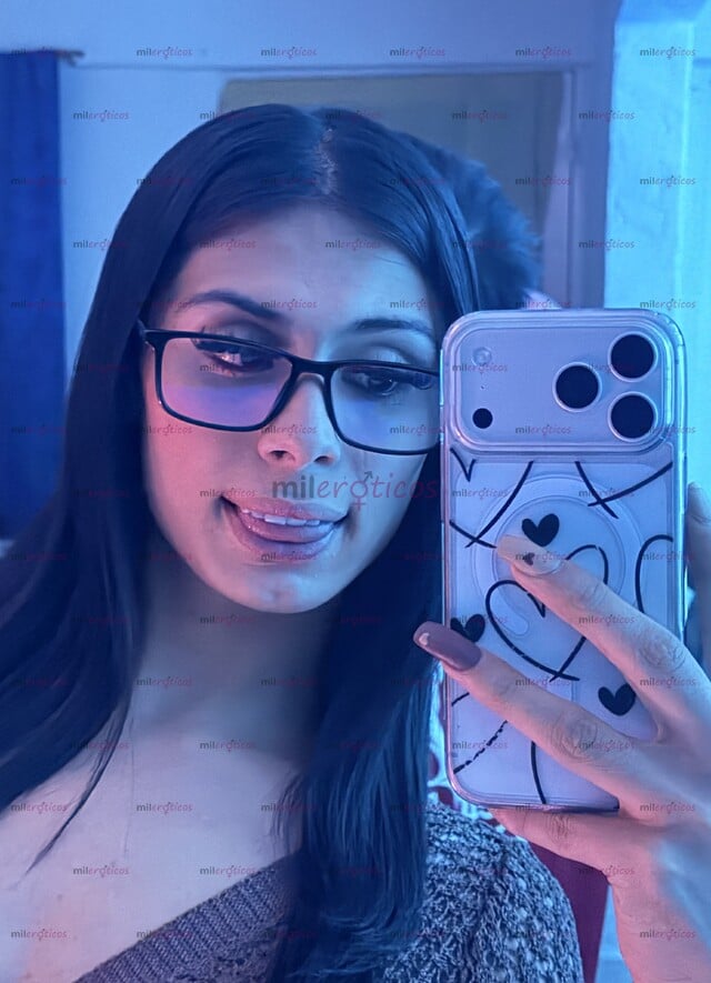 FOTOS DE HERMOSA TRANS JOVENCITA VERSATIL COMPLACIENTE