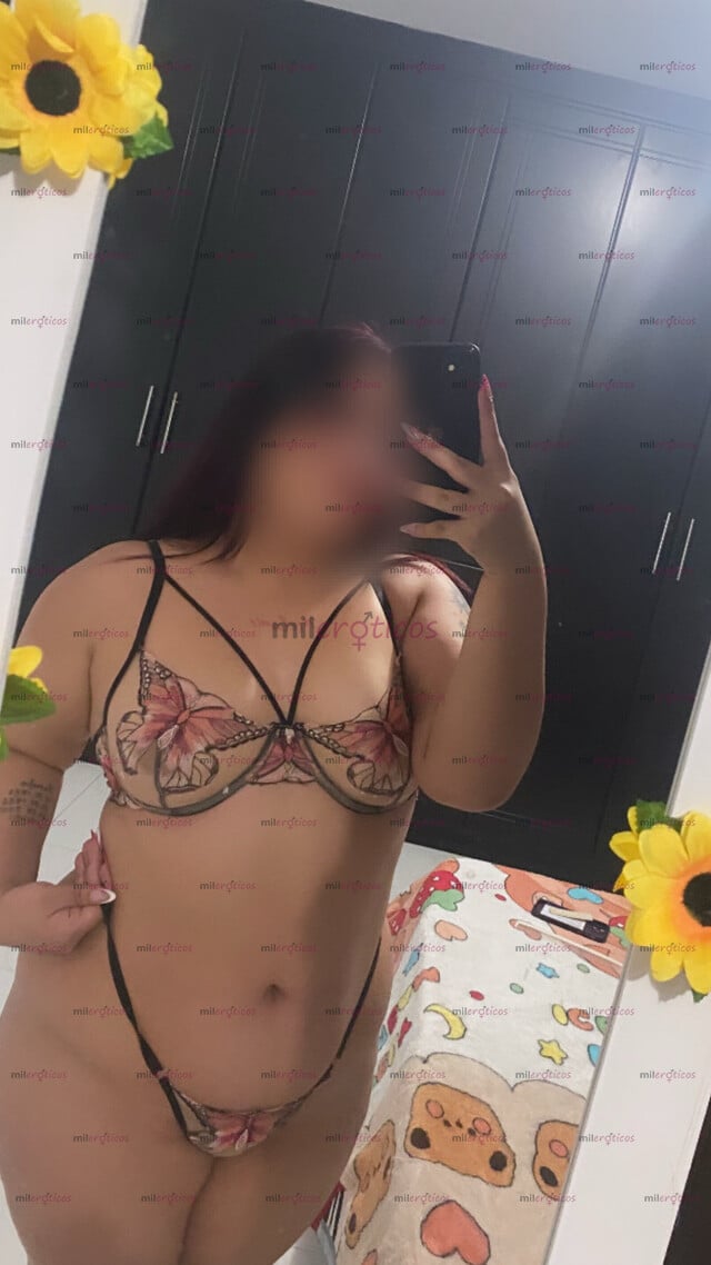 FOTOS DE ALEJANDRA LINDA JOVENCITA BLANQUITA CON CENOS PEQUEÑOS Y COLA GRANDE