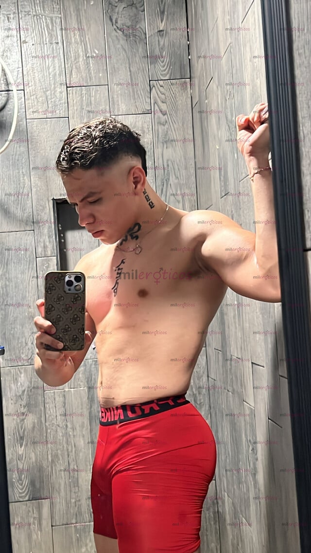 FOTOS DE SÚPER TOP CHICO INTER BUENA VERGA Y RICO CULO PUEDO SER TU AMO O TU PERRITA
