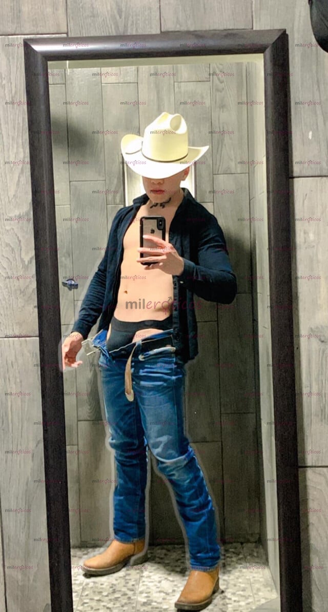 FOTOS DE SÚPER TOP CHICO INTER BUENA VERGA Y RICO CULO PUEDO SER TU AMO O TU PERRITA