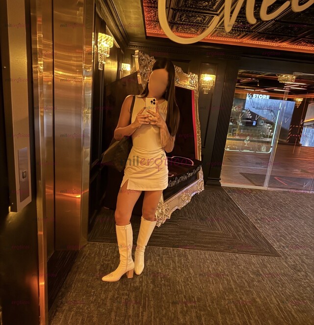 FOTOS DE SPA EXCLUSIVO PARA EJECUTIVOS JOVENCITA CACHONDA TETONA 0DIVA