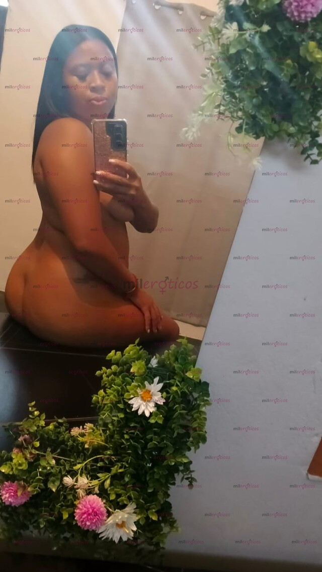 FOTOS DE SUPER PROMOS CON MORENA CALIENTE Y DISPUESTA