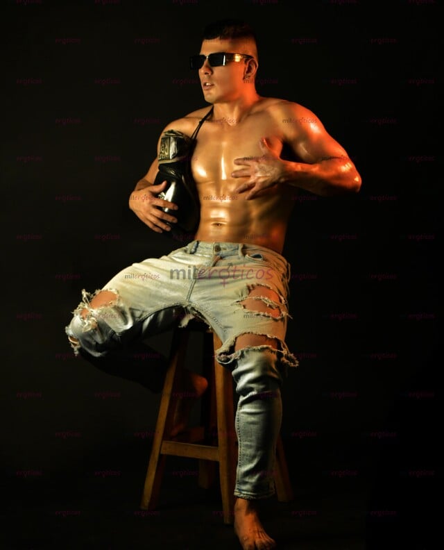 FOTOS DE DISPONIBLE EN TU CIUDAD JOVEN MASCULINO FIT CON SITIO EXCLUSIVO PRIVADO Y MASAJE
