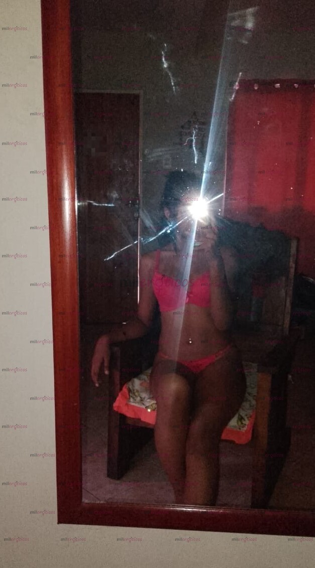 FOTOS DE 3MINX6000MIL CON NEGROTA ARRECHA QUE QUIERE DIVERSIÓN, AYUDAME PAPI