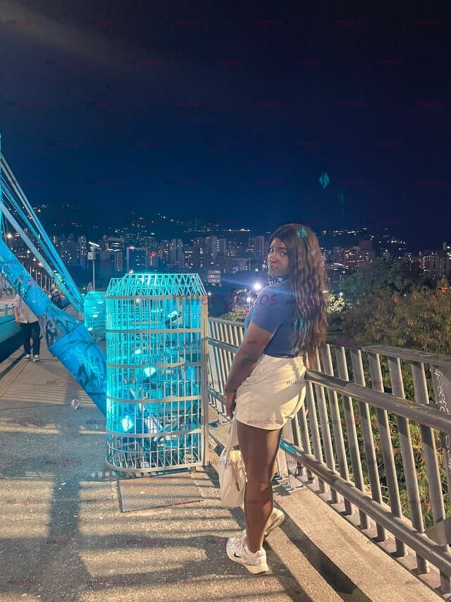 FOTOS DE NEGRA CALIENTE MUY LECHERA CON SITIO DISPONIBLE MIRA MIS VIDEOS ABAJO CONTENIDOX