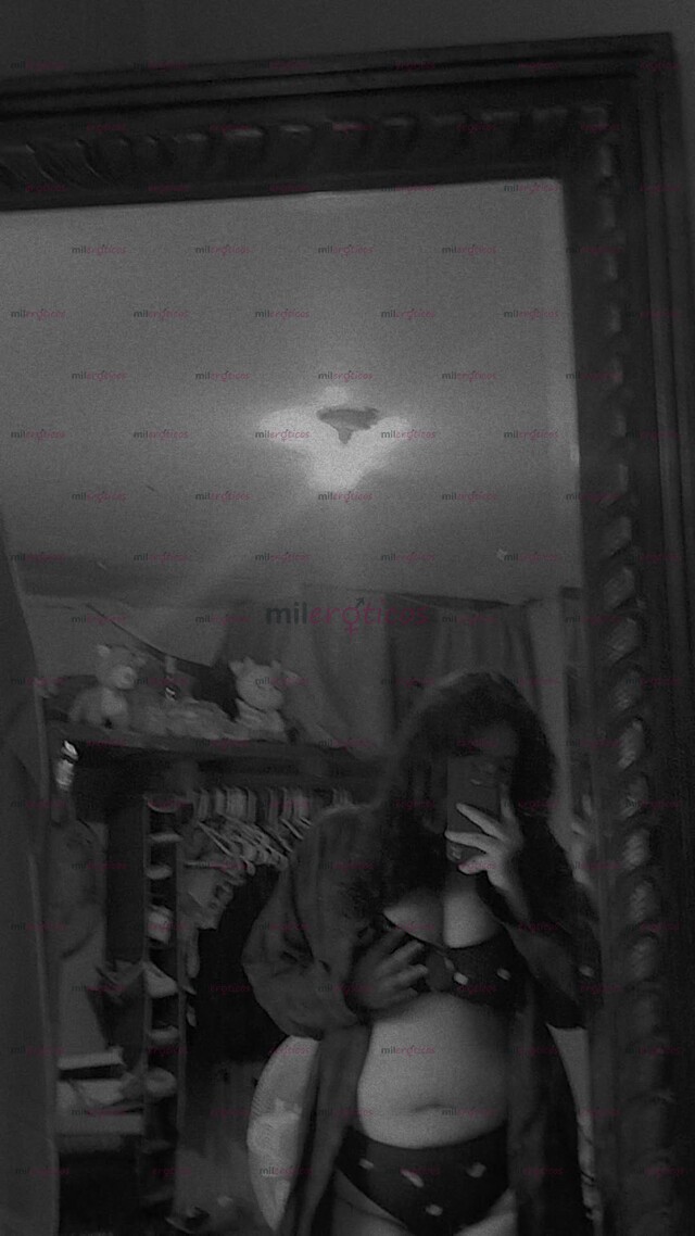 FOTOS DE DISCRETA,AMABLE,COMPLACIENTE Y MUUUY CALIENTE!!