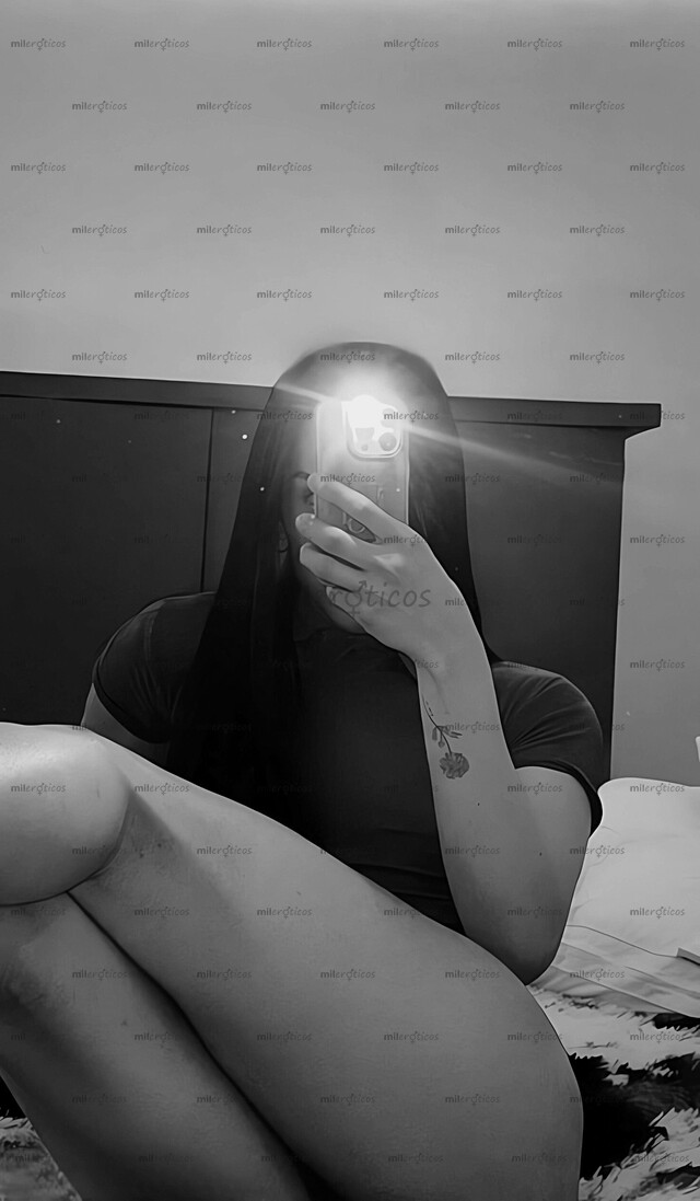 FOTOS DE ATRACCIONES SIN REGLAS SOLO PLACER Y TAMBIÉN UNA CHICA MUY CACHONDA Y CALIENTE