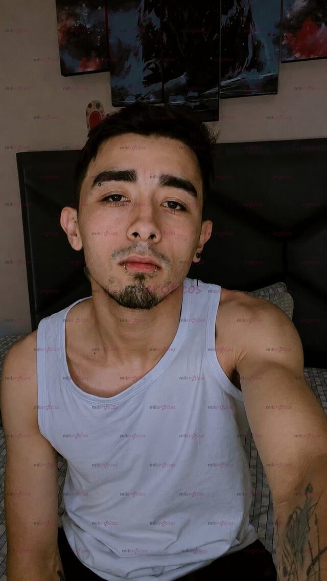 FOTOS DE JOVEN PASIVO, ATRACTIVO Y DISCRETO. ¿NOS VEMOS?