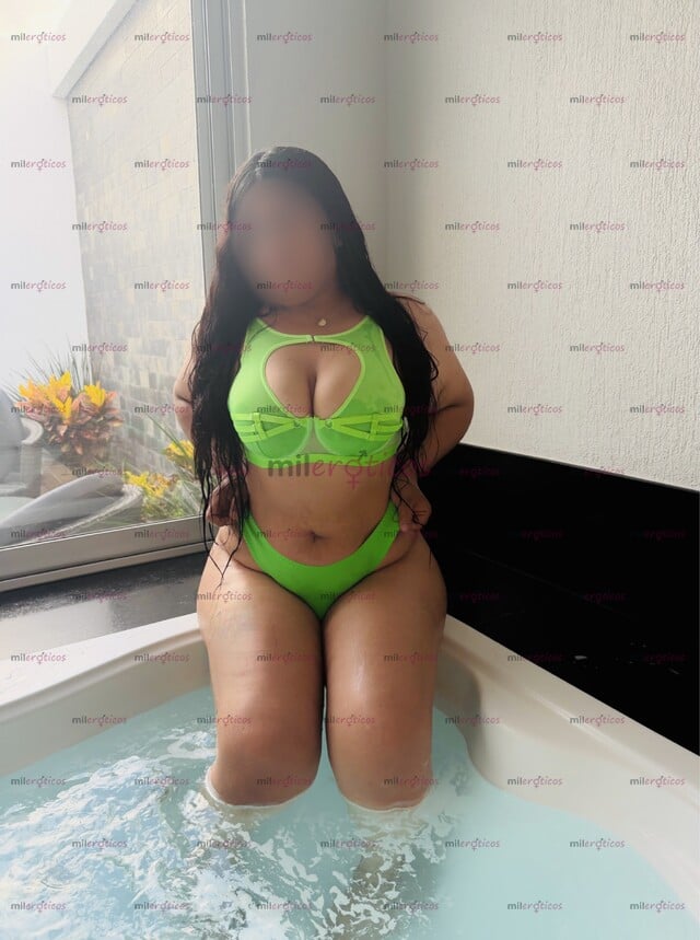 FOTOS DE SOY NICOLE , EXTRAVAGANTE CHICA CON TALLA GRANDE , TETONA CHICHONA Y MUY CACHOND