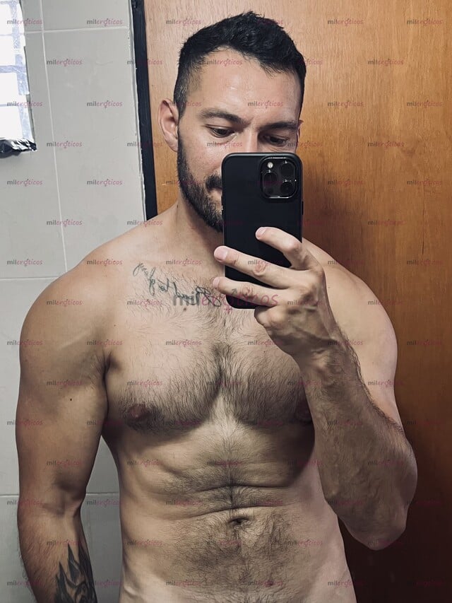 FOTOS DE PRIMERA VEZ AQUÍ EN GUADALAJARA MACHO HETERO VERGON MUSCULOSO CON 20 CM DE VERGA
