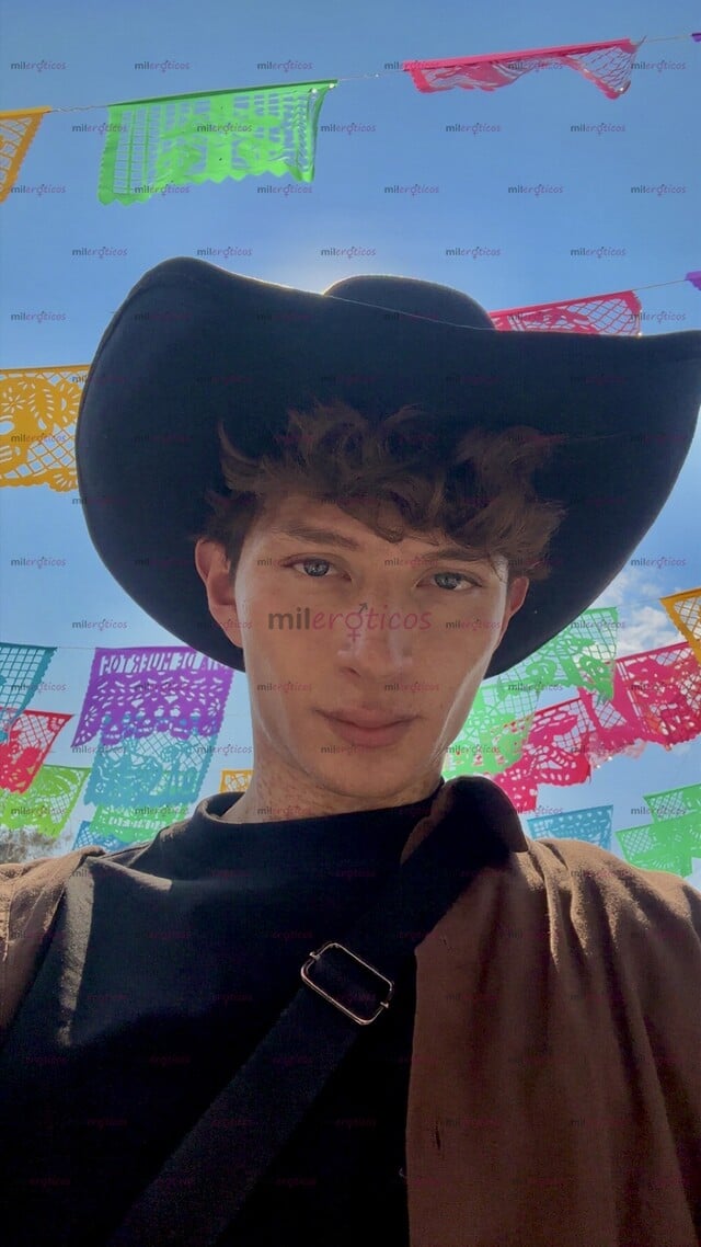 FOTOS DE TWINK LINDO PELIRROJO COLOMBIANO PASIVO AGUANTADOR
