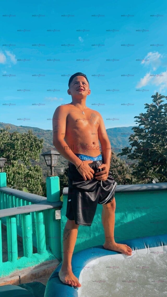 FOTOS DE CHICO ACUERPADO VERGON TATUADO A TUS SERVICIOS