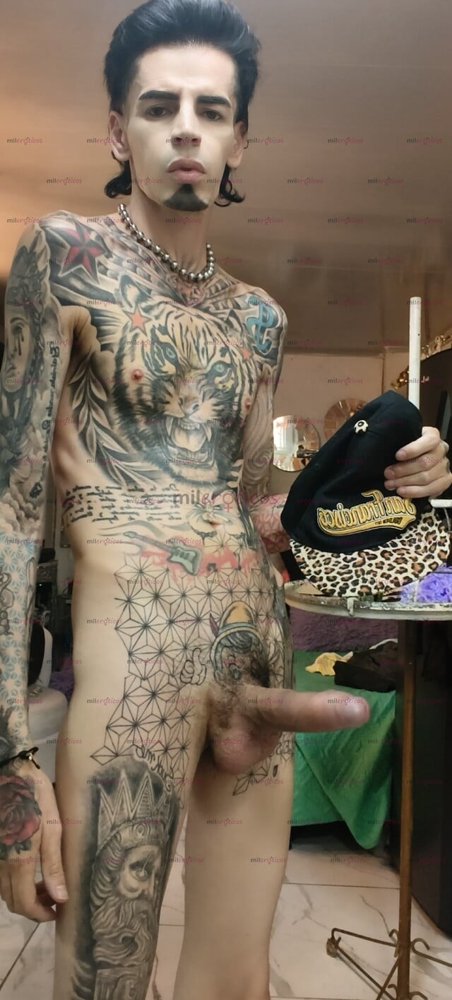 FOTOS DE FLACO ACTIVO VERGON SERIO TATUADO RESERVADO