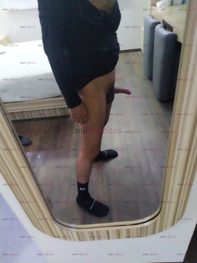 FOTOS DE CHICO NUEVO MASAJISTA CON BUENA HERRAMIENTA