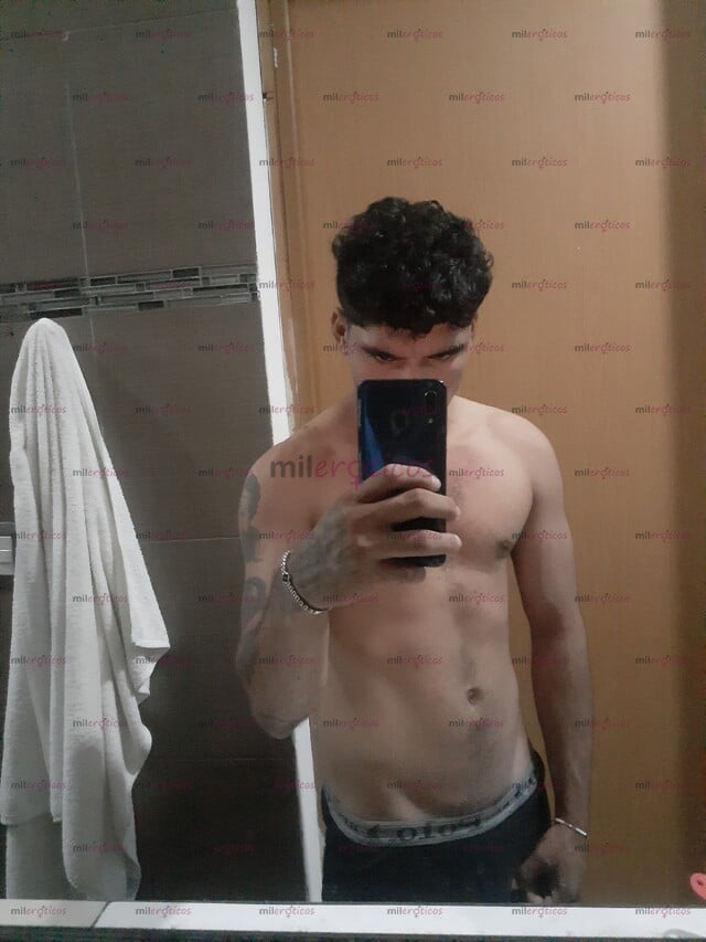 FOTOS DE BISEXUAL DE 23 AÑOS DISPUESTO A COMPLACER TUS FANTASIAS