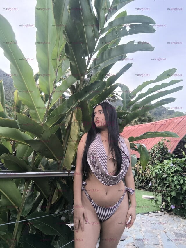 FOTOS DE LUNA HERMOSA FLACA CON SENOS PARADITOS, CON SITIO INDEPENDIENTE