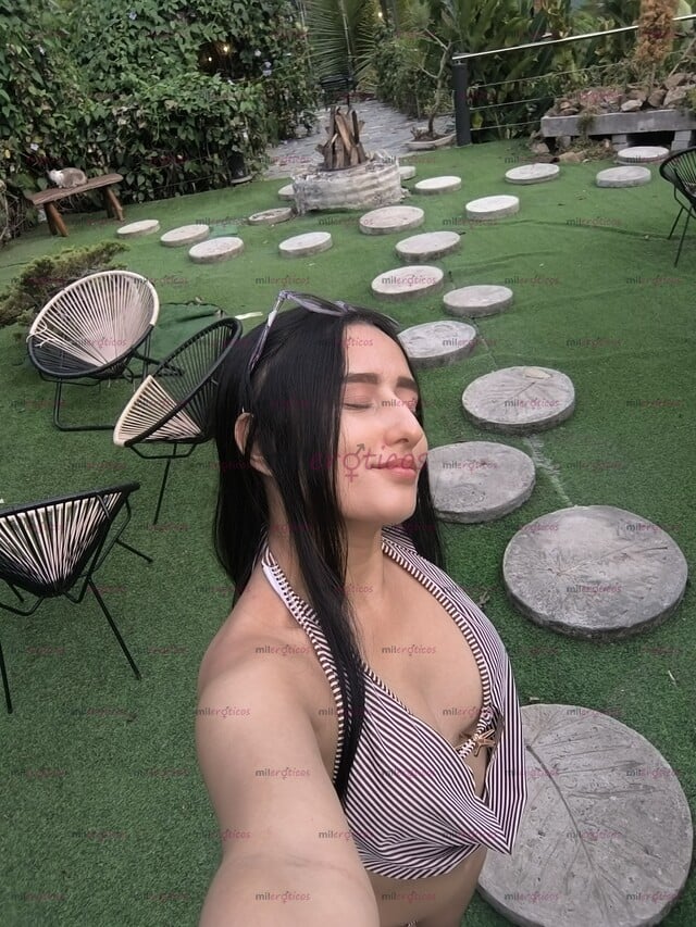 FOTOS DE LUNA HERMOSA FLACA CON SENOS PARADITOS, CON SITIO INDEPENDIENTE