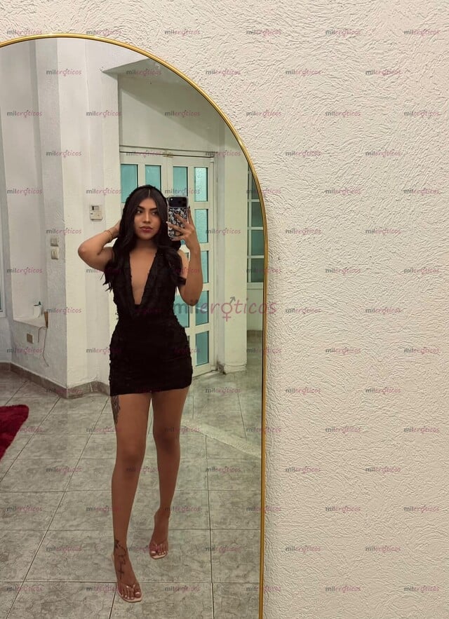 FOTOS DE MONSE LINDA Y COMPLACIENTE,19 AÑOS EMPEZANDO EN EL AMBIENTE