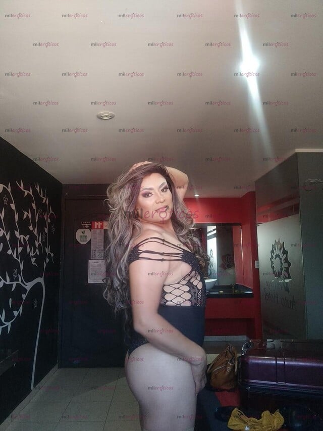 FOTOS DE RICA TV COMPLACIENTE PARA TI HOY EN TU CD LLÁMAME SOY REAL Y UNICA