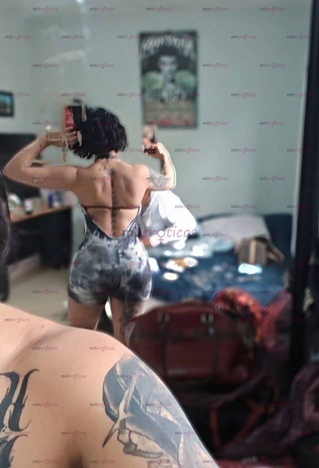FOTOS DE CONTENIDO 100% REAL CULONA MEXICANA CANDENTE EN ACCION AZUL