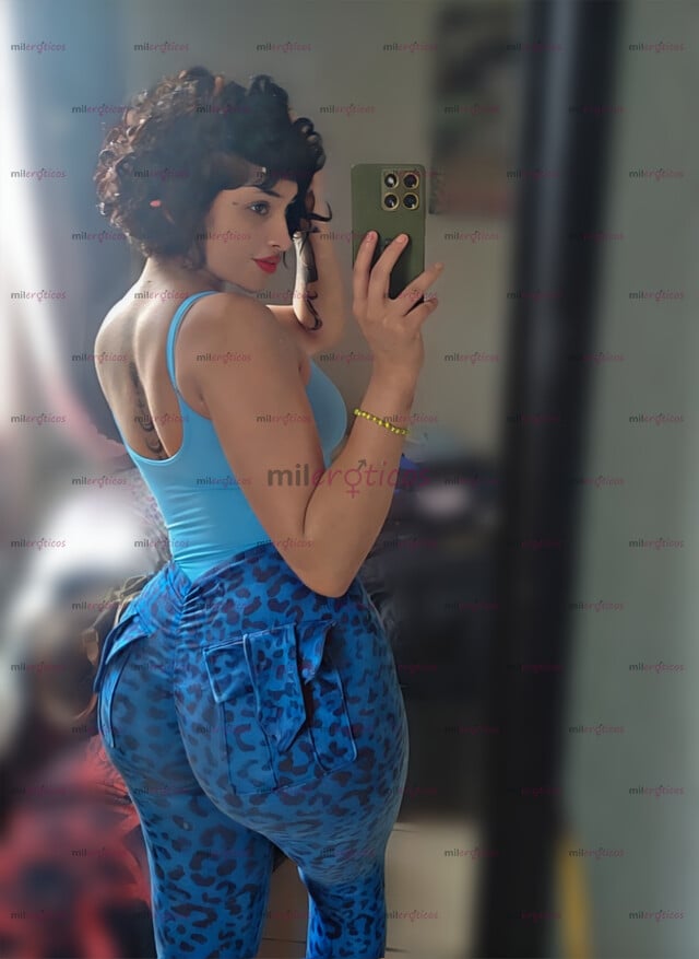FOTOS DE CONTENIDO 100% REAL CULONA MEXICANA CANDENTE EN ACCION AZUL