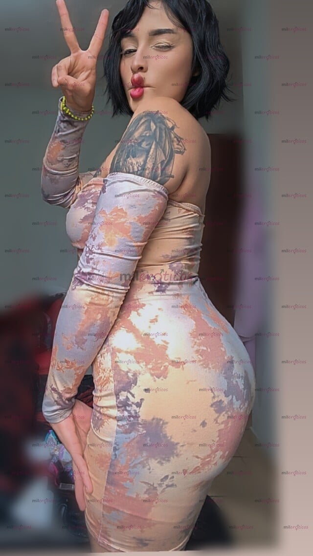 FOTOS DE CONTENIDO 100% REAL CULONA MEXICANA CANDENTE EN ACCION AZUL