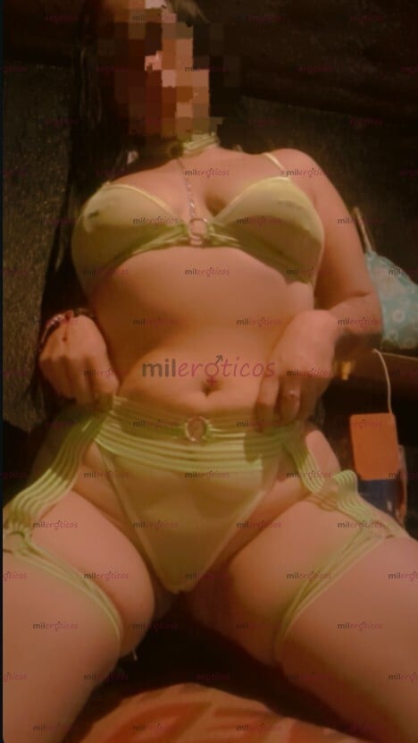 FOTOS DE NENA, CACHONDA Y BONITA... ME ENCANTA QUE ME BESEN MIS PECHITOS, ASÍ SÚPER RICO.
