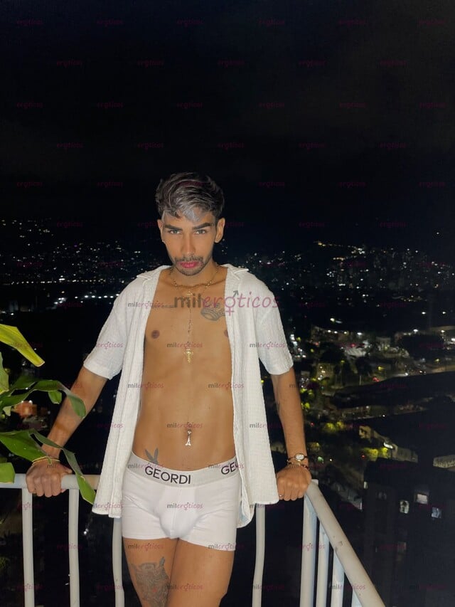 FOTOS DE SOY CHRISTHIAN LENNON, VEN CONMIGO Y DISFRUTAS DE ESTE GUEBO
