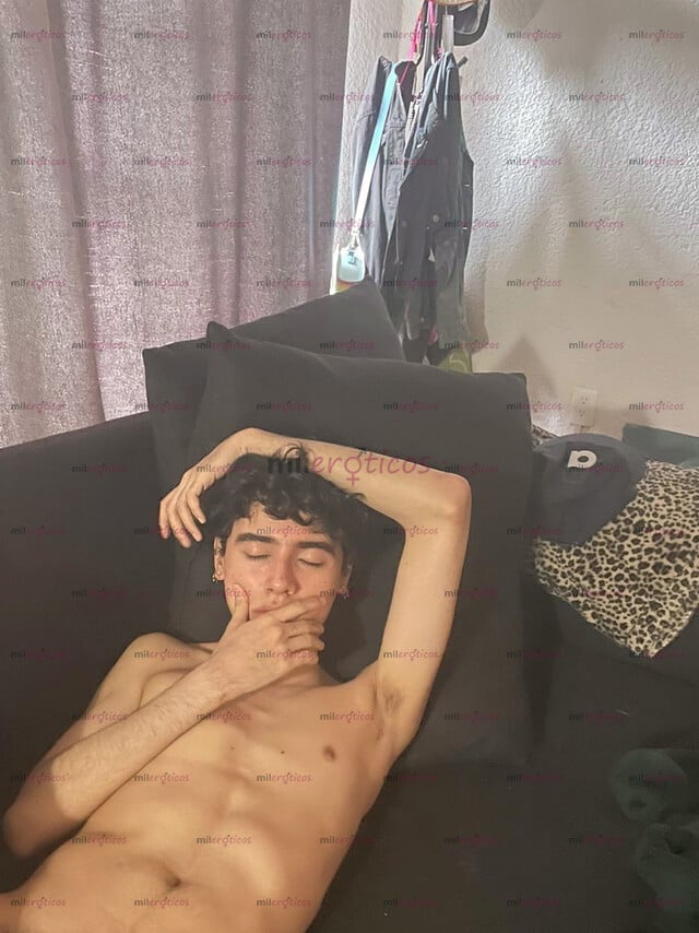 FOTOS DE JOVEN DELGADO, GUAPO Y DE EXCELENTE TRATO