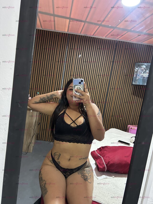 FOTOS DE LLEGO PARA TI UNA POLLITA MUY,CALIENTE Y ARRECHITA CON UNA VAGINA ESTREACHITA