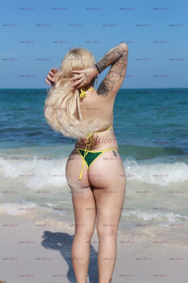 FOTOS DE DELGADA, RUBIA VIP, PUTOTA QUE LA CHUPA RICO Y APRIETA COMO NI UNA