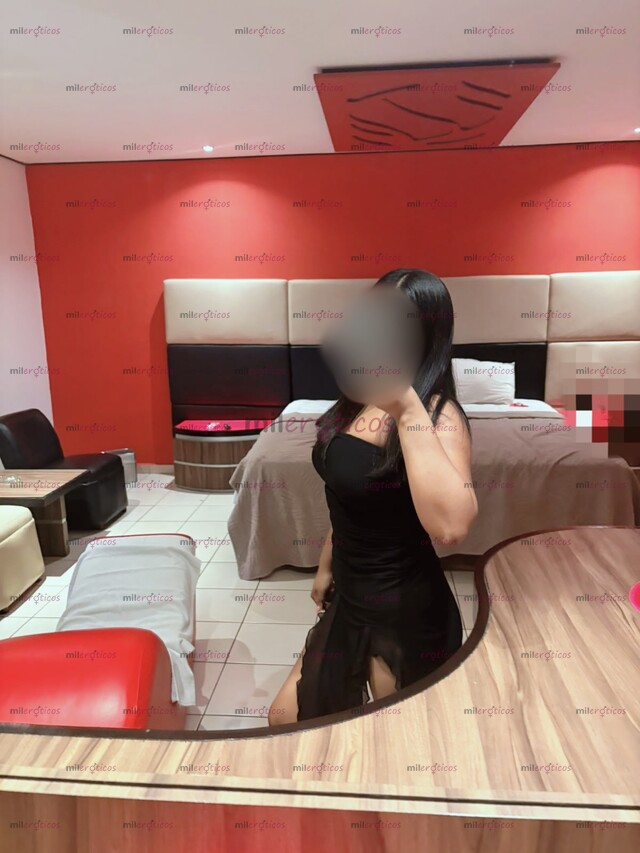 FOTOS DE LINDA JOVENCITA DE 20 AÑOS LISTA PARA COMPLACERTE