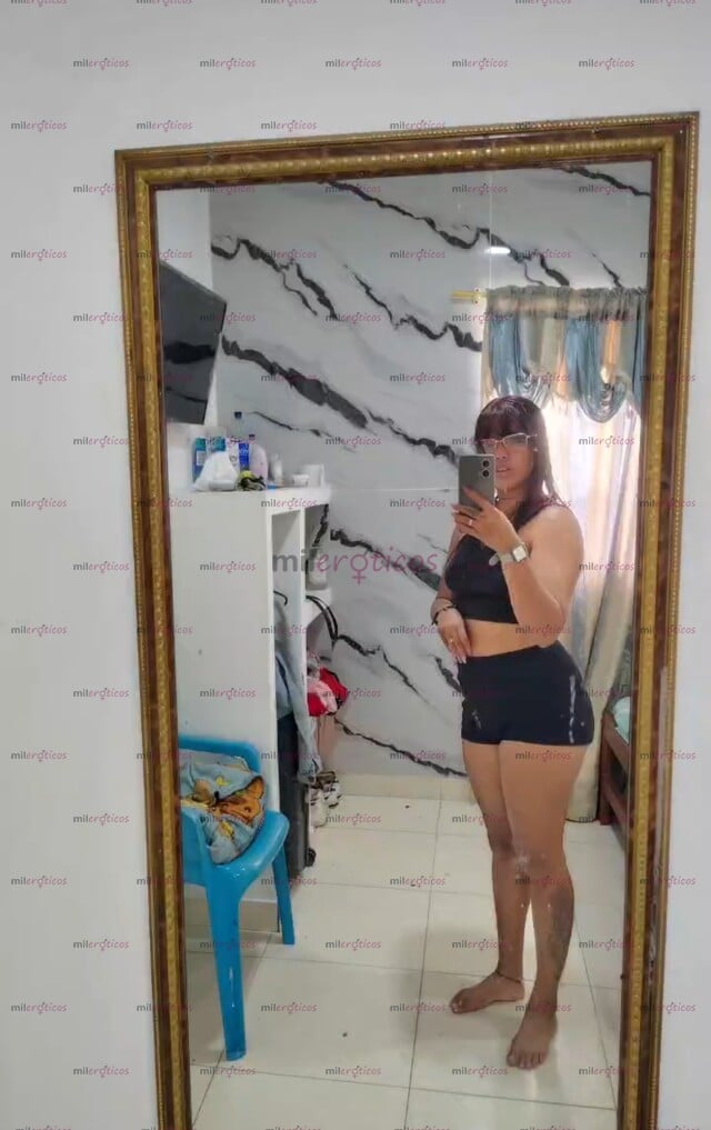 FOTOS DE OLA AMOR SOY ELIZABETH UNA LINDA SCOTH DESCOMPLICADA............................