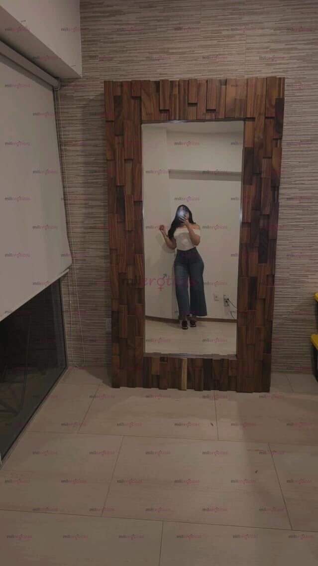 FOTOS DE ALEJANDRA 18 AÑOS LISTA PARA COMERTE AMOR