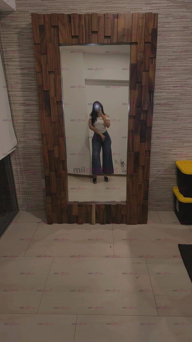 FOTOS DE ALEJANDRA 18 AÑOS LISTA PARA COMERTE AMOR