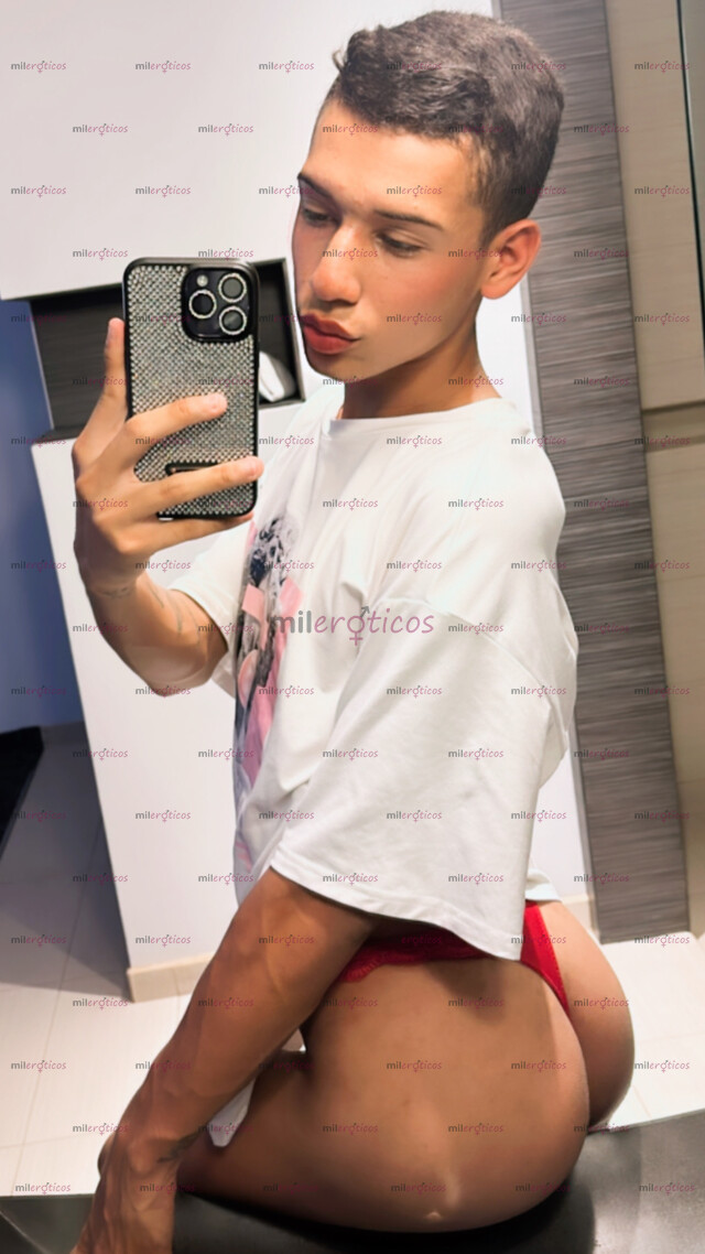 FOTOS DE UNA FEMBOY FLAQUITA DISPONIBLE PARA TI PRUÉBAME NO TE ARREPENTIRÁS