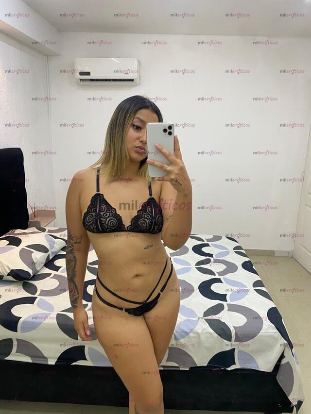 FOTOS DE HERMOSA MUÑECA CULONA Y CACHONDA LISTA PARA TI