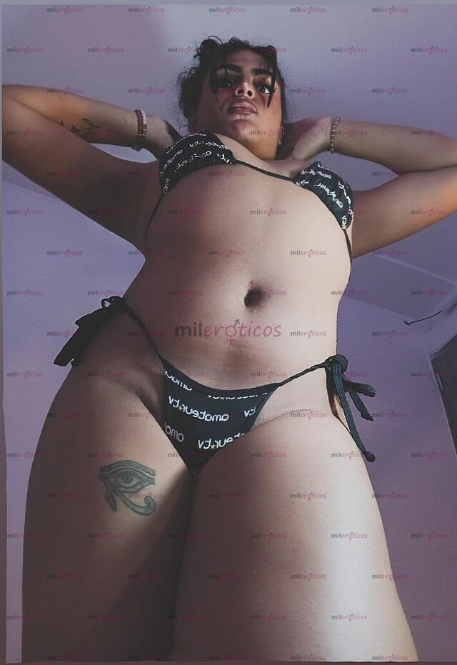 FOTOS DE HOLA CHICOS SOY ÁMBAR UNA REINA DE 18 AÑOS MUY CALIENTE Y CACHONDA POR LA POLLA