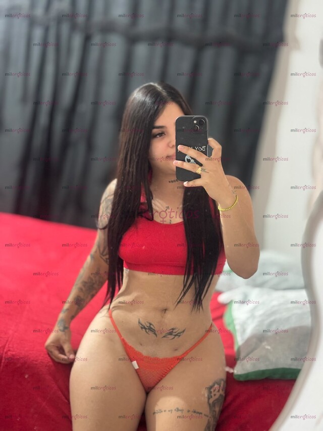 FOTOS DE PELI NEGRA DELICIOSA CON VAGINA JUGOSA APRETADA