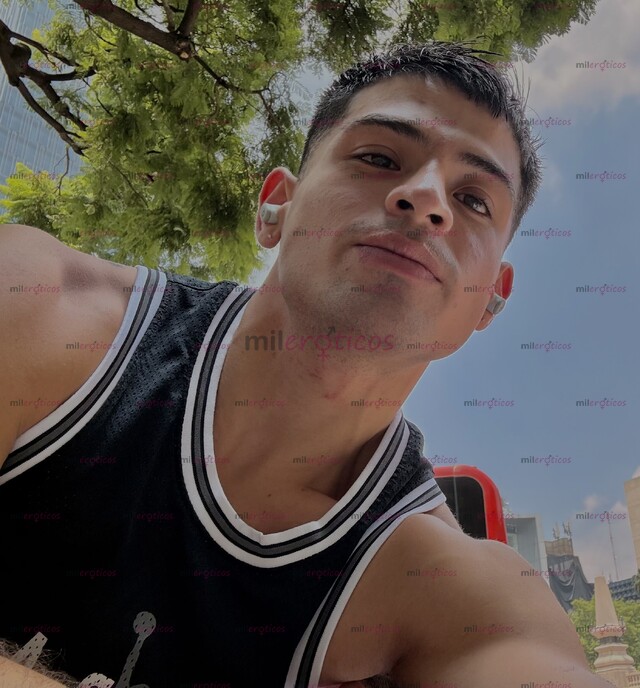 FOTOS DE EXCLUSIVO COLOMBIANO MACHO VERGON DOMINANTE FIESTERO