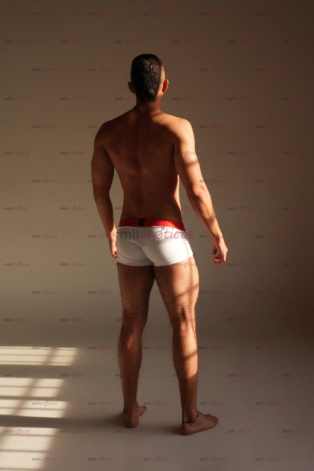 FOTOS DE MACHO BISEXUAL EN TU CIUDAD,SERIO,RESERVADO,HOT,VERGON Y 100% COMPLACIENTE